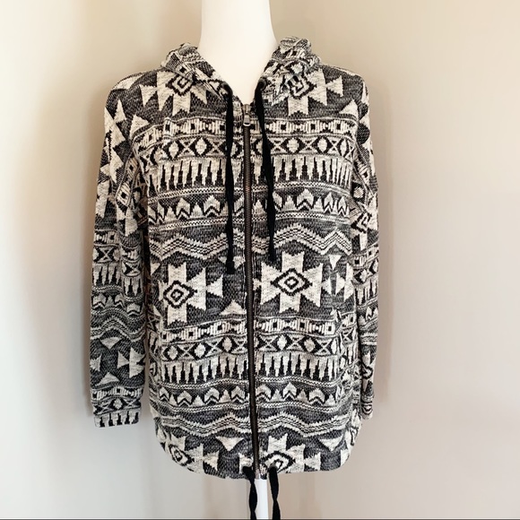 American Eagle Outfitters Sweaters - American Eagle Full Zip Hoodie Knit Cardigan Sweater Boho Southwestern Aztec